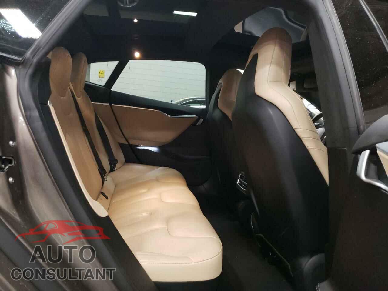 TESLA MODEL S 2016 - 5YJSA1E20GF149509