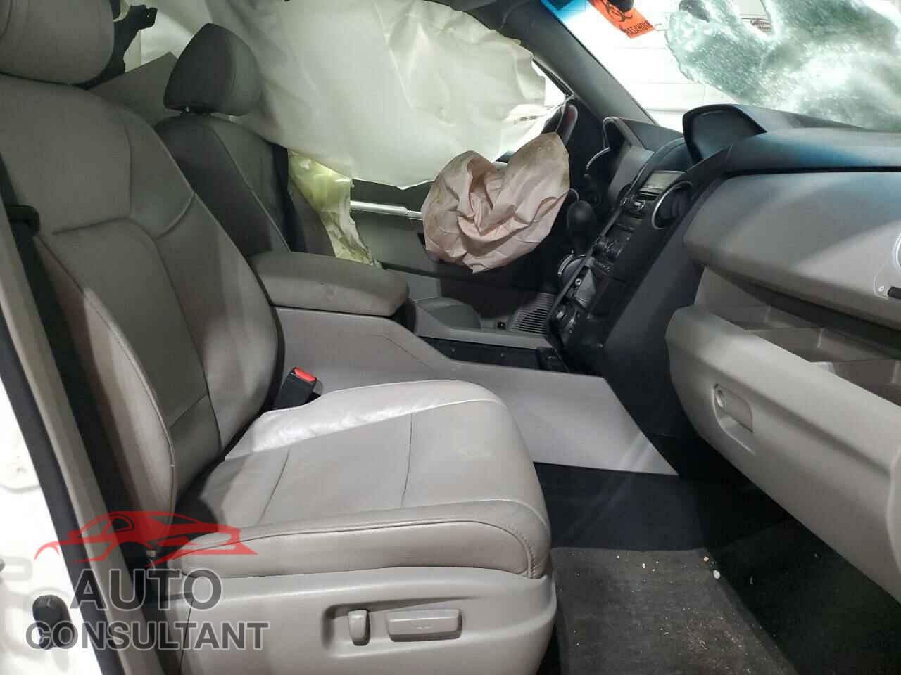 HONDA PILOT 2012 - 5FNYF4H79CB083136