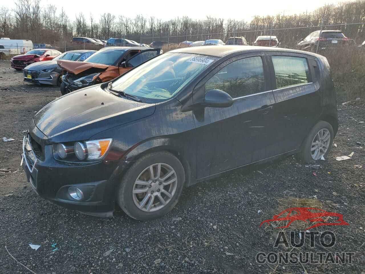 CHEVROLET SONIC 2012 - 1G1JC6SH4C4150619