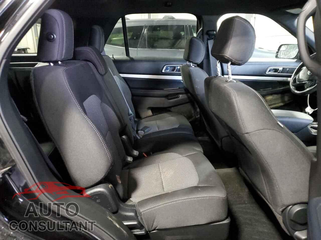 FORD EXPLORER 2017 - 1FM5K7D86HGC47577