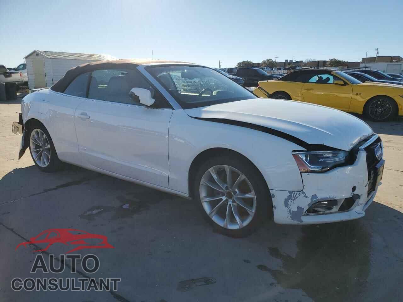 AUDI A5 2013 - WAUJFAFH2DN014655