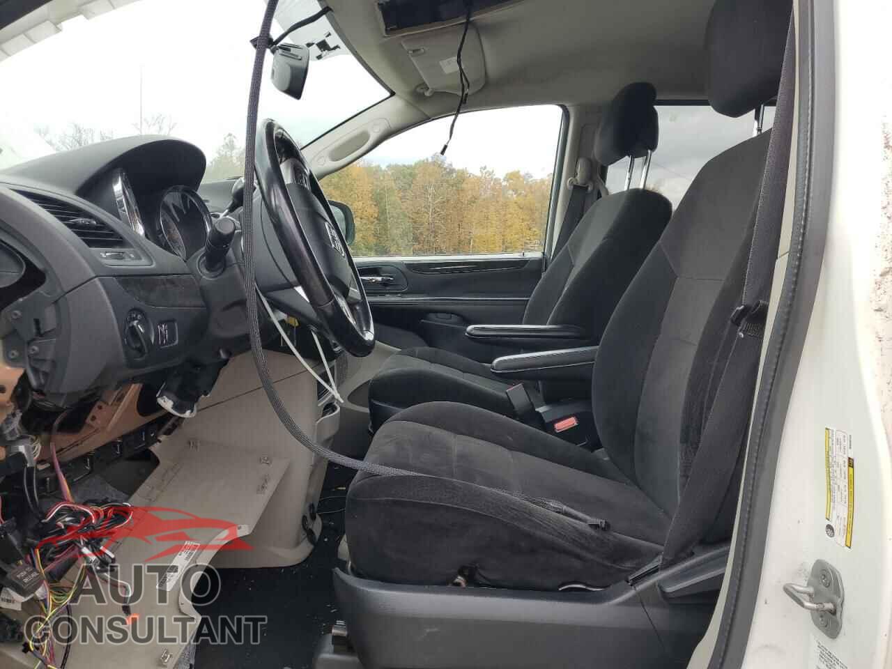 DODGE CARAVAN 2013 - 2C4RDGBG4DR600448