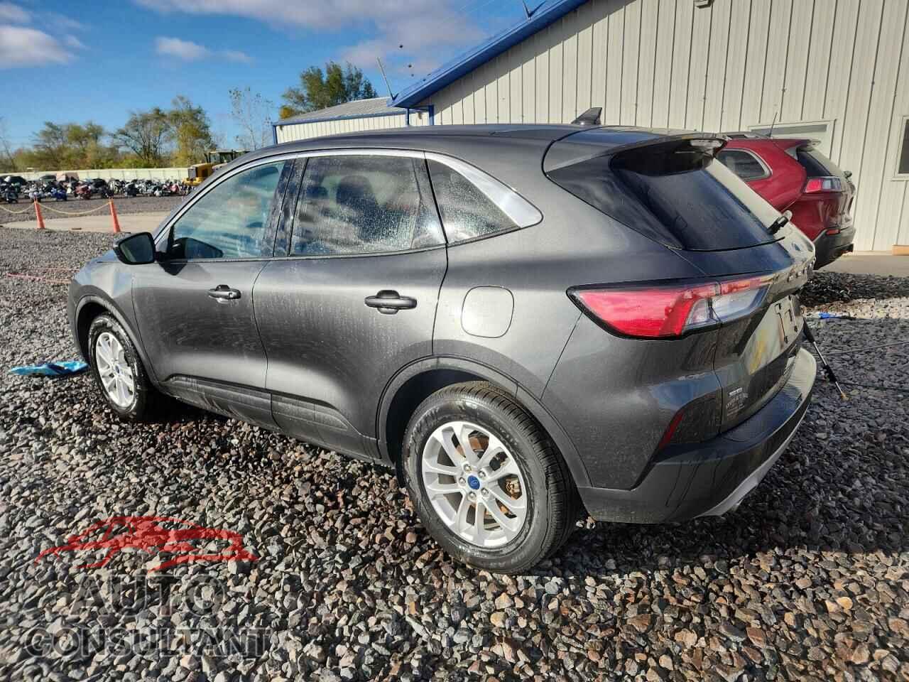 FORD ESCAPE 2020 - 1FMCU0G67LUA85665