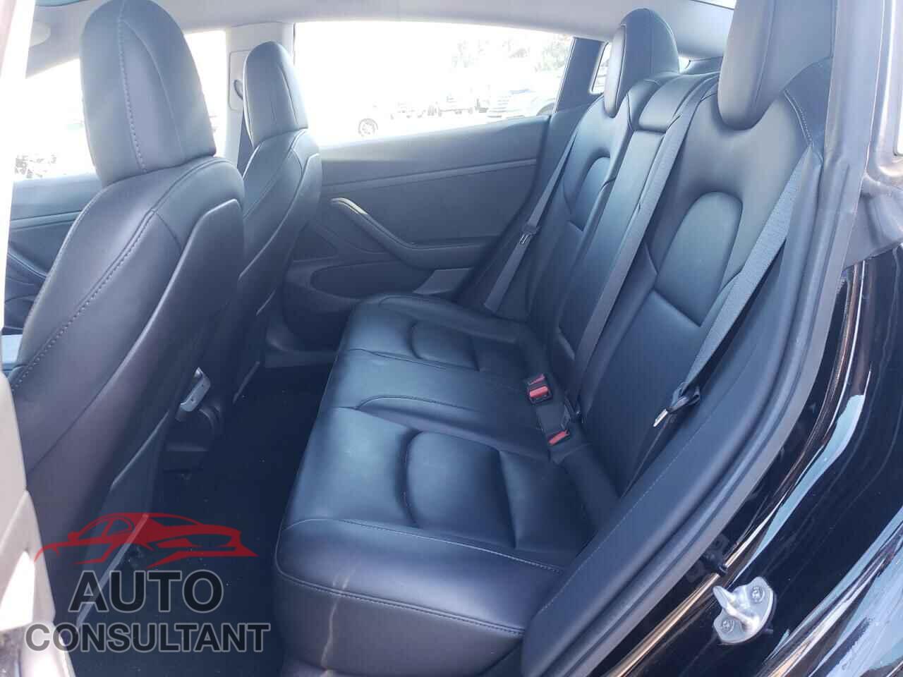 TESLA MODEL 3 2020 - 5YJ3E1EA3LF606484
