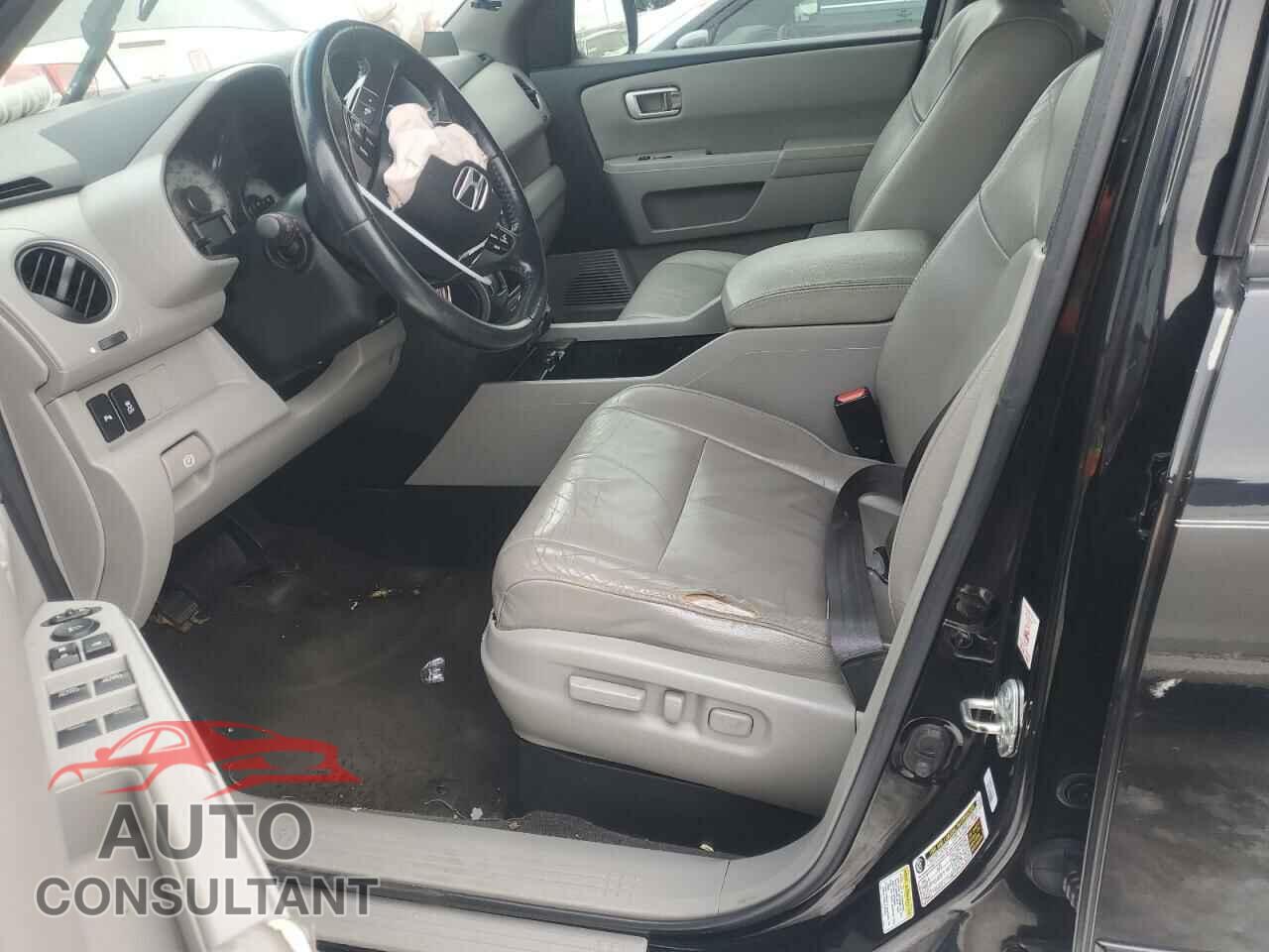 HONDA PILOT 2012 - 5FNYF3H92CB009181