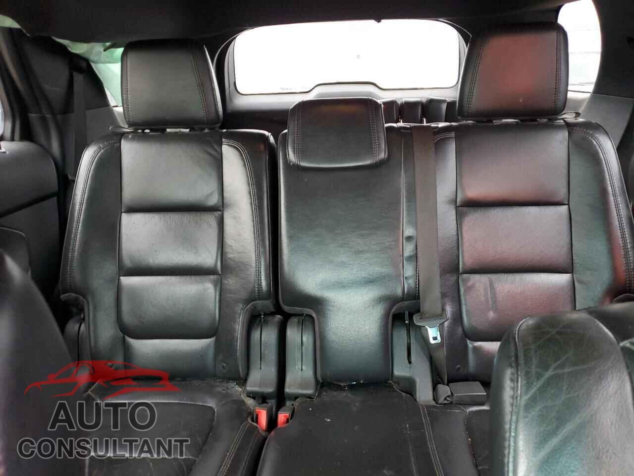 FORD EXPLORER 2011 - 1FMHK8D88BGA31675