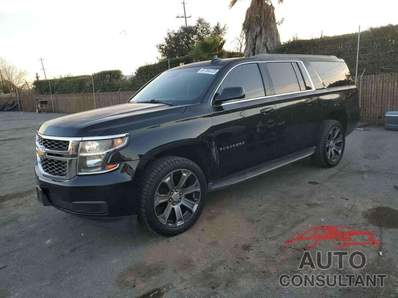 CHEVROLET SUBURBAN 2015 - 1GNSKJKC6FR665769