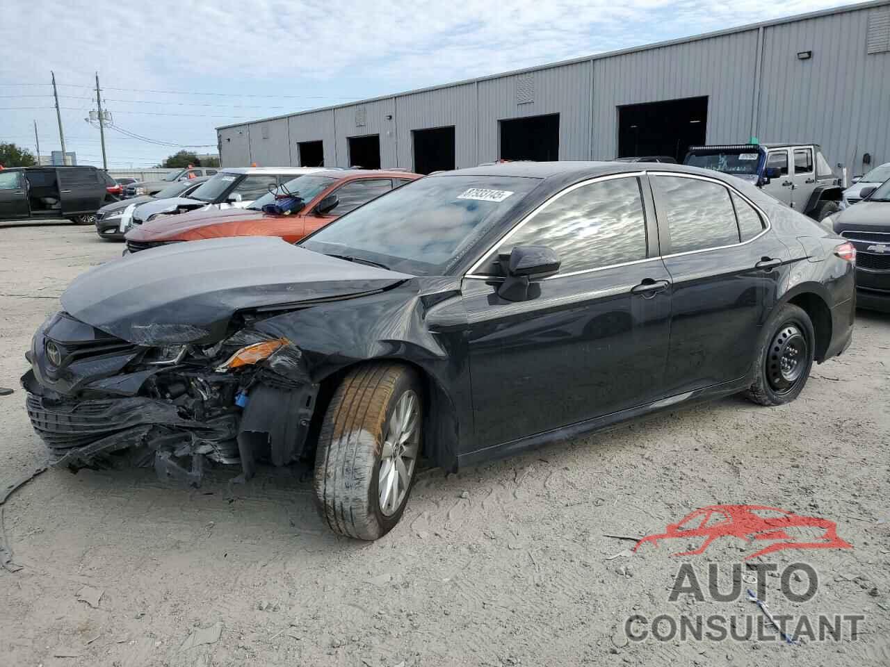 TOYOTA CAMRY 2018 - JTNB11HK3J3005528