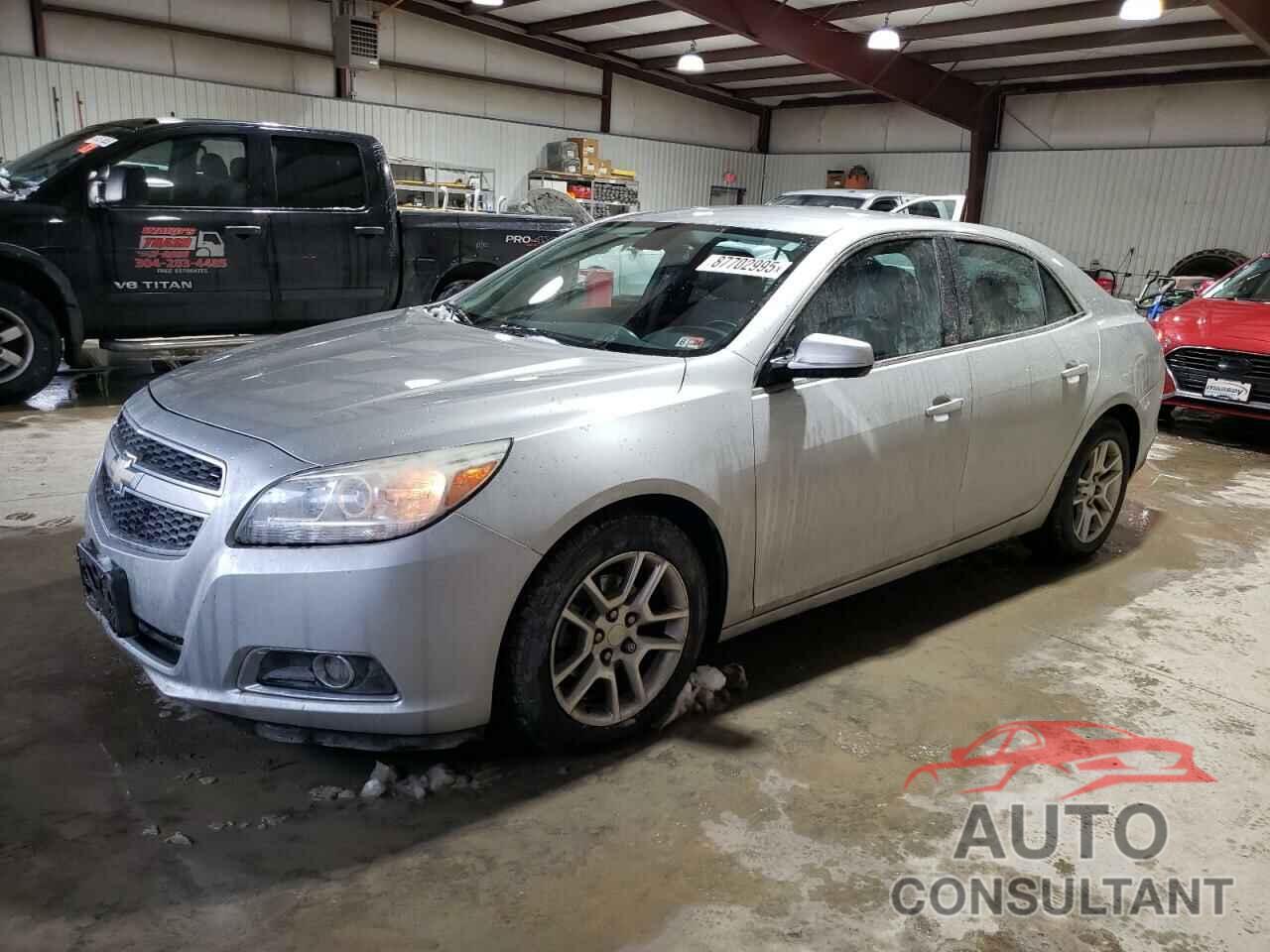 CHEVROLET MALIBU 2013 - 1G11F5RR0DF118272