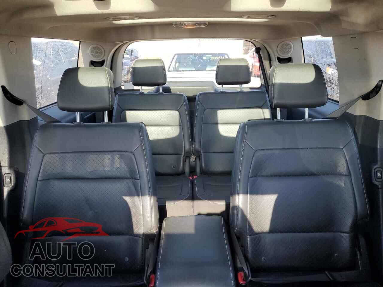 FORD FLEX 2010 - 2FMGK5DC7ABA58323