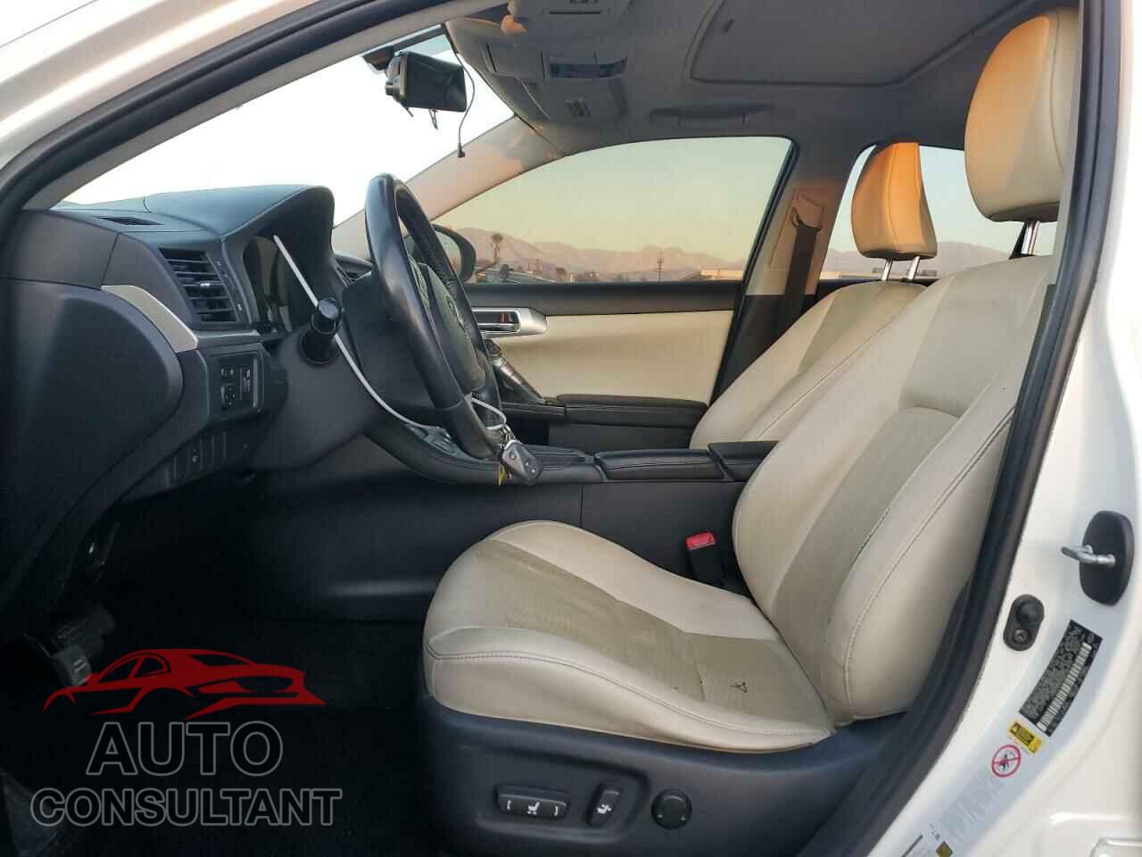 LEXUS CT 200 2013 - JTHKD5BH7D2140505