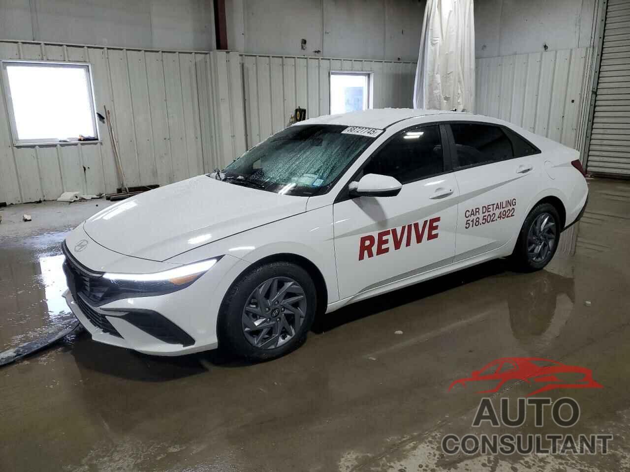 HYUNDAI ELANTRA 2024 - KMHLM4DJ3RU111090