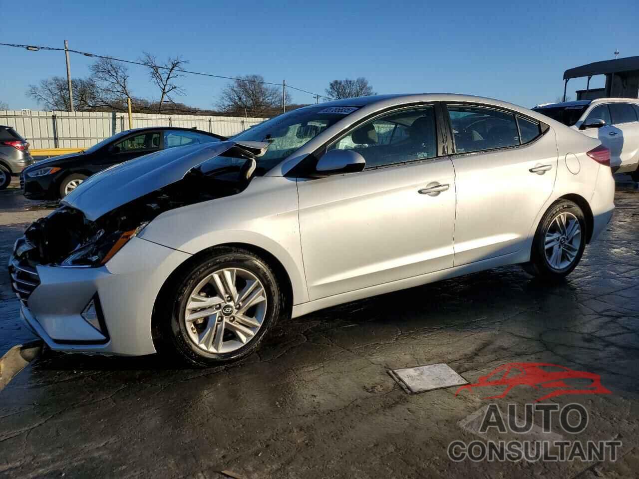 HYUNDAI ELANTRA 2019 - 5NPD84LF7KH480576