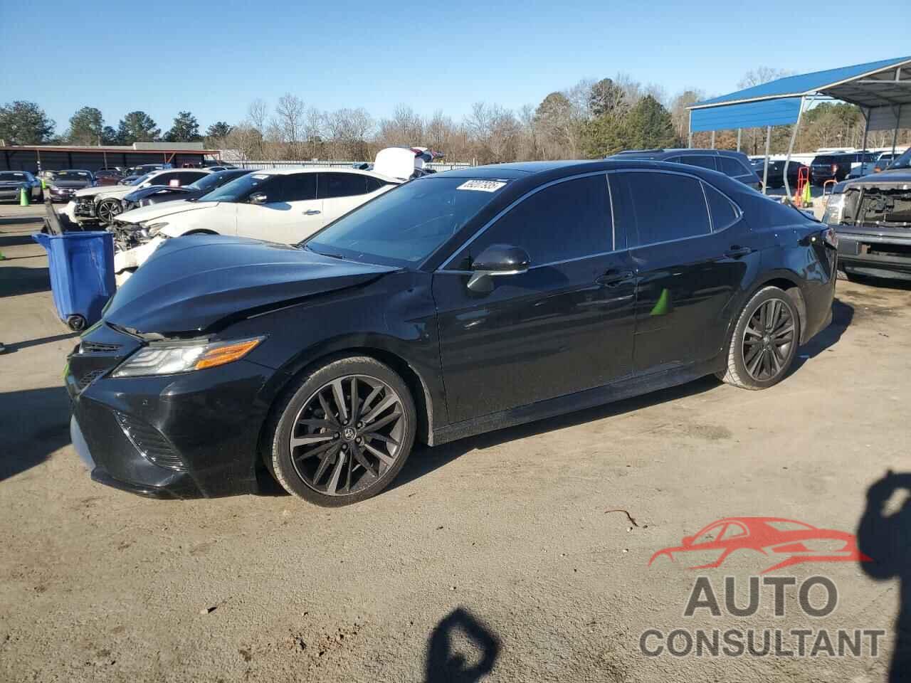 TOYOTA CAMRY 2018 - 4T1B61HK7JU126042