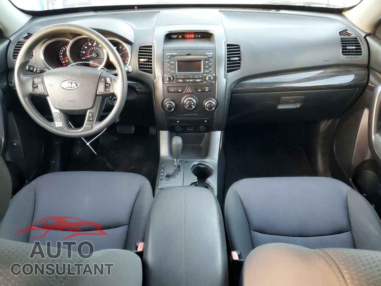 KIA SORENTO 2012 - 5XYKT4A64CG198736