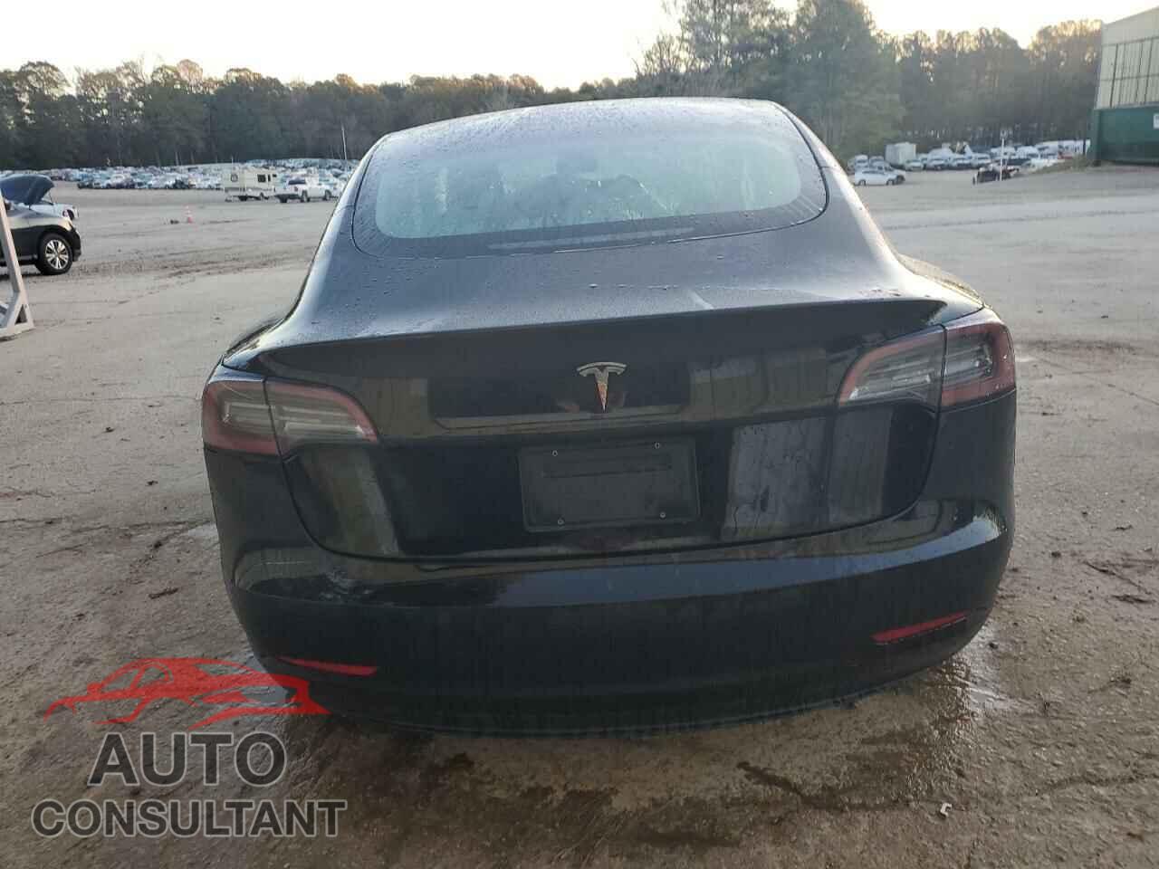 TESLA MODEL 3 2022 - 5YJ3E1EA7NF370263