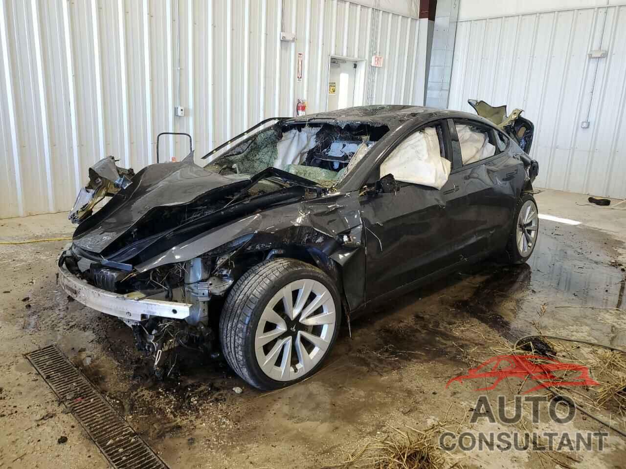 TESLA MODEL 3 2021 - 5YJ3E1EBXMF990466