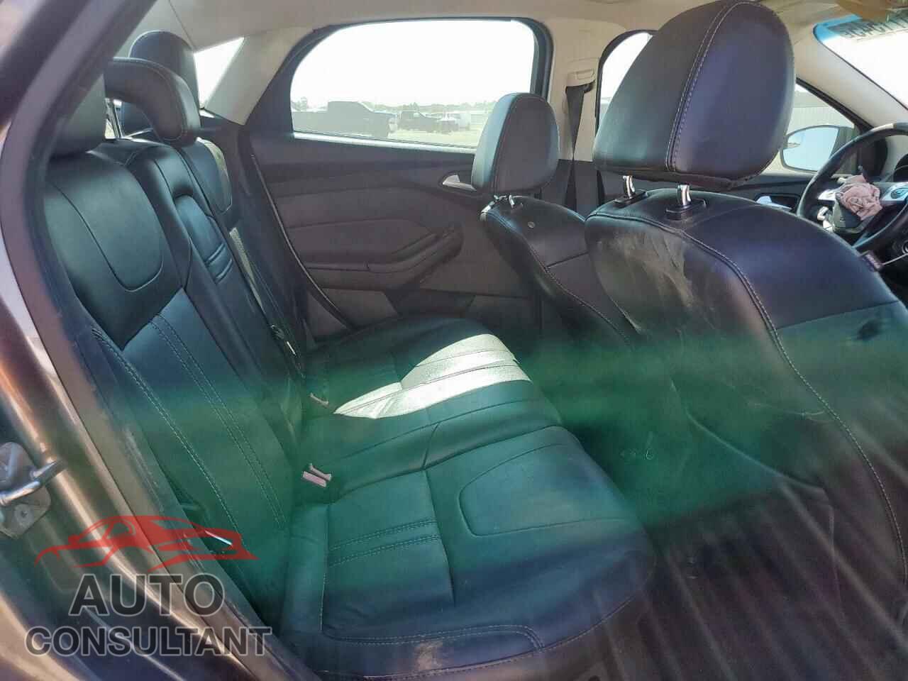 FORD FOCUS 2013 - 1FADP3F22DL146093