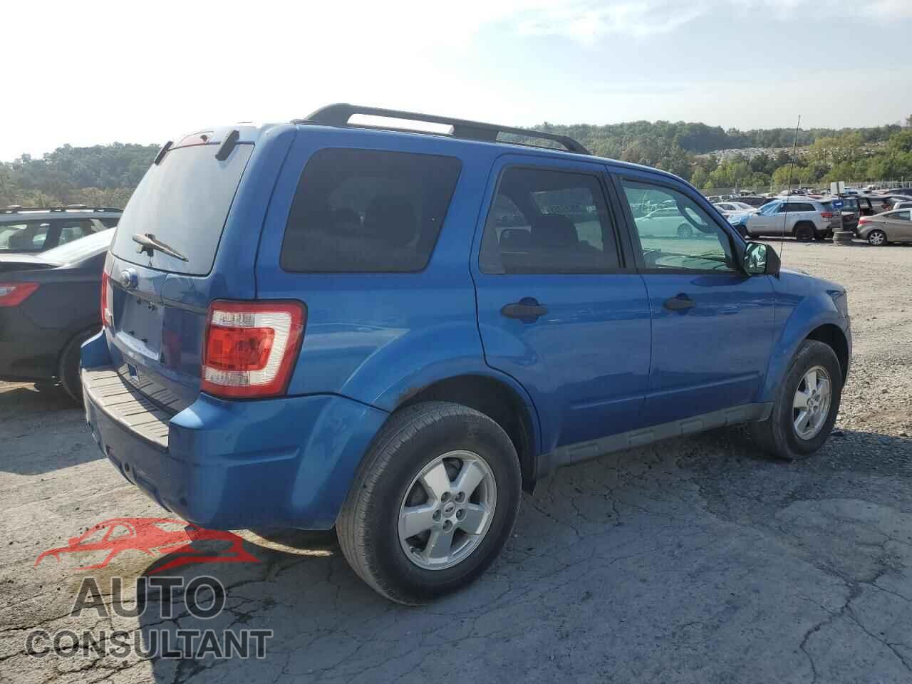 FORD ESCAPE 2011 - 1FMCU0D75BKA25729