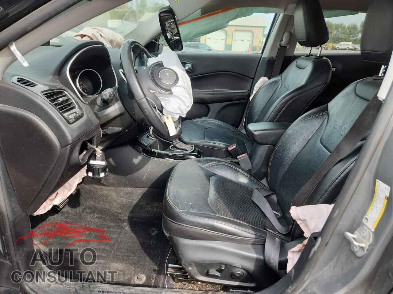 JEEP COMPASS 2020 - 3C4NJCCB3LT114356