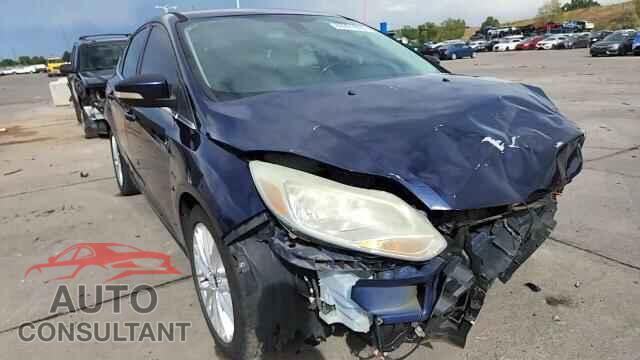 FORD FOCUS 2012 - 1FAHP3M22CL153757