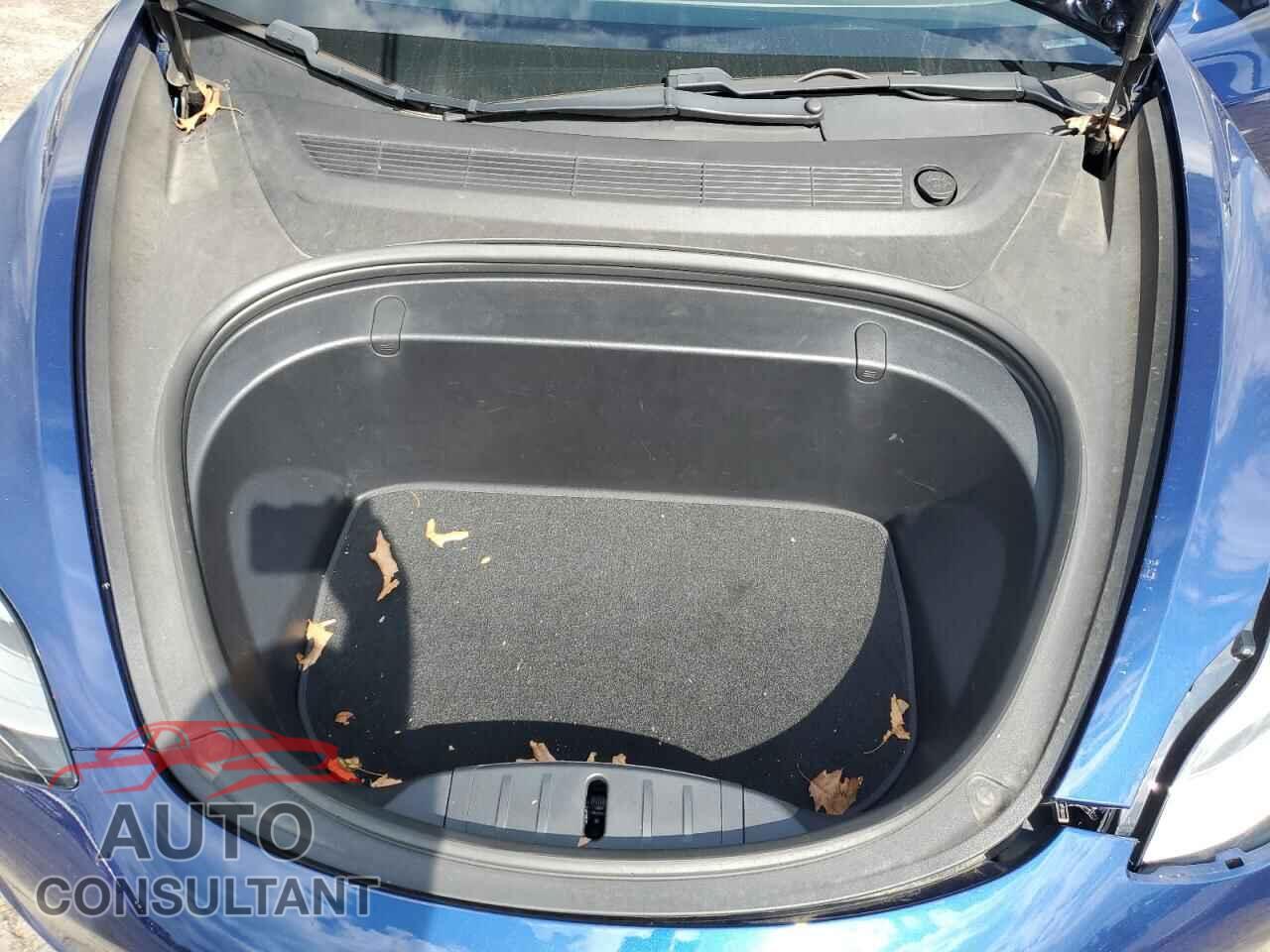TESLA MODEL 3 2018 - 5YJ3E1EB7JF116104