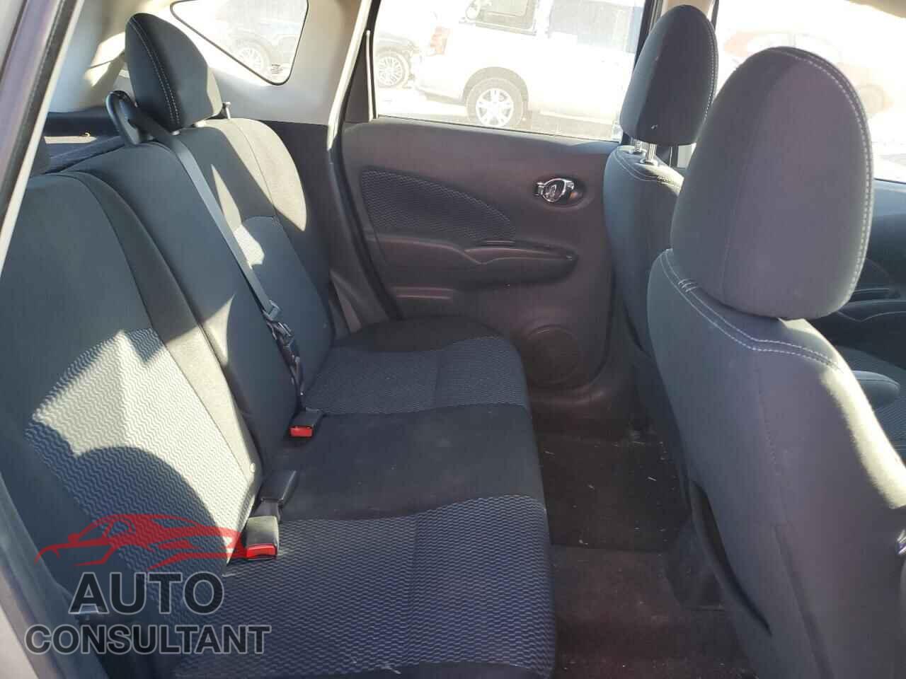 NISSAN VERSA 2015 - 3N1CE2CP0FL395511