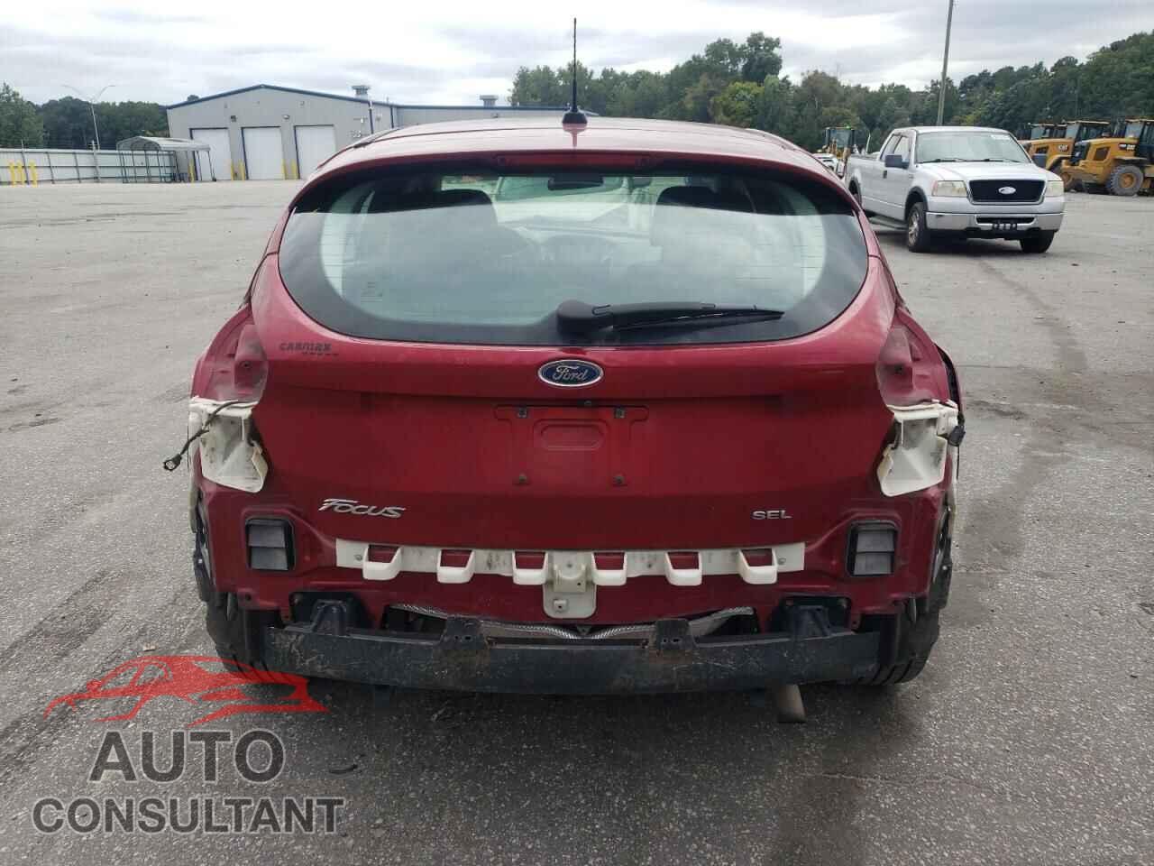 FORD FOCUS 2017 - 1FADP3M21HL311866
