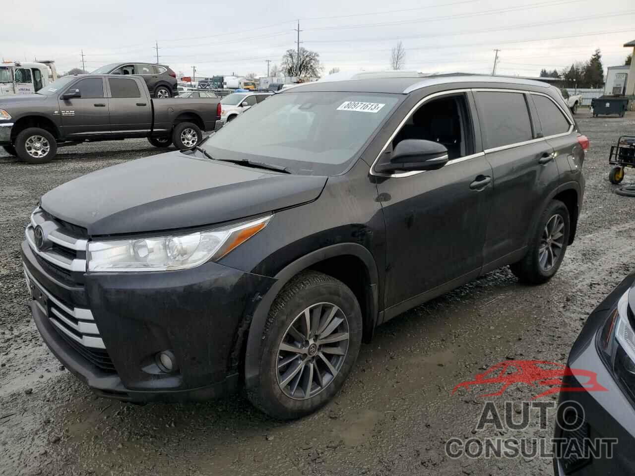 TOYOTA HIGHLANDER 2019 - 5TDJZRFH7KS588779