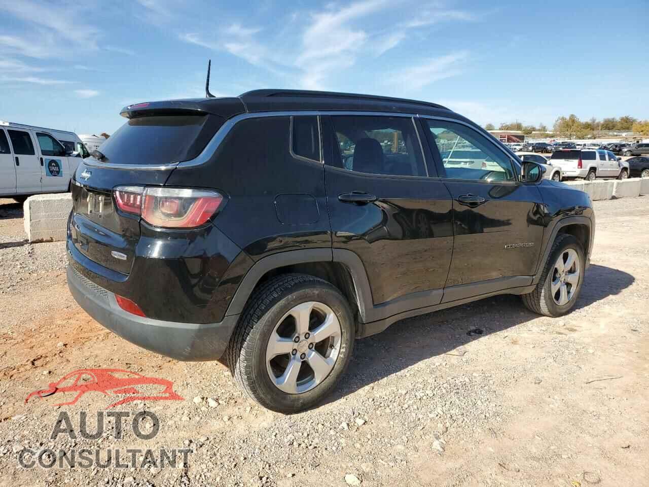 JEEP COMPASS 2018 - 3C4NJDBB4JT270748