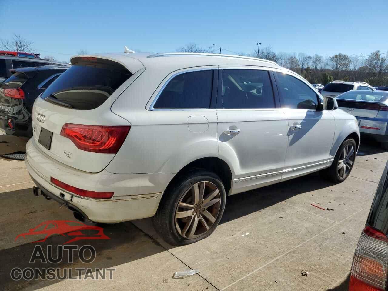 AUDI Q7 2015 - WA1LGAFEXFD012007