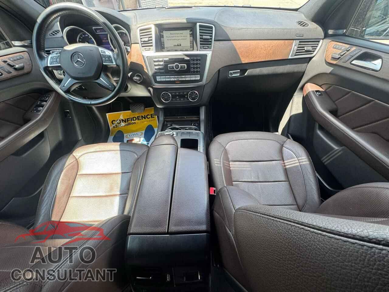 MERCEDES-BENZ GL-CLASS 2015 - 4JGDF6EE2FA531853