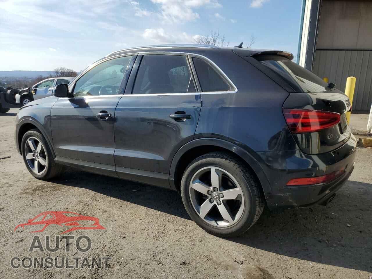 AUDI Q3 2015 - WA1EFCFS9FR004948