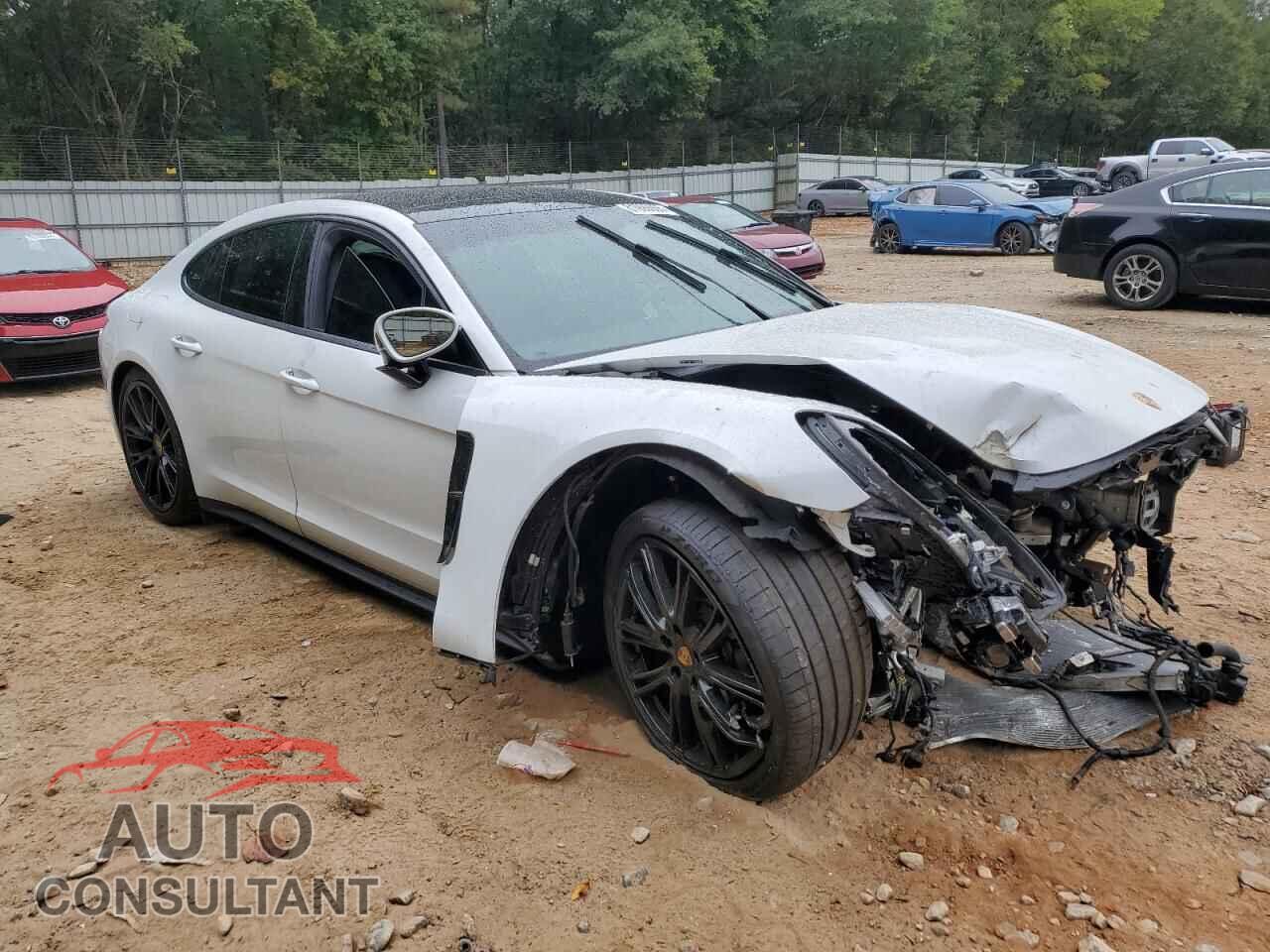 PORSCHE PANAMERA 2018 - WP0AA2A74JL110218