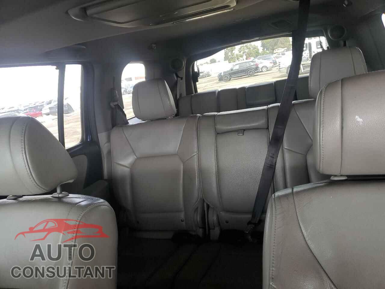 HONDA PILOT 2013 - 5FNYF3H96DB004843