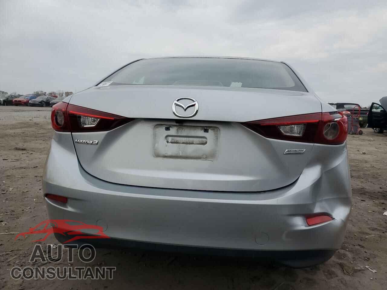 MAZDA 3 2017 - 3MZBN1V79HM145422