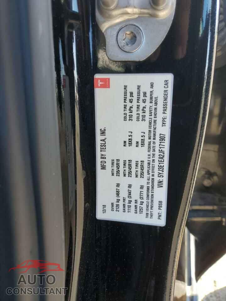 TESLA MODEL 3 2018 - 5YJ3E1EA2JF171907