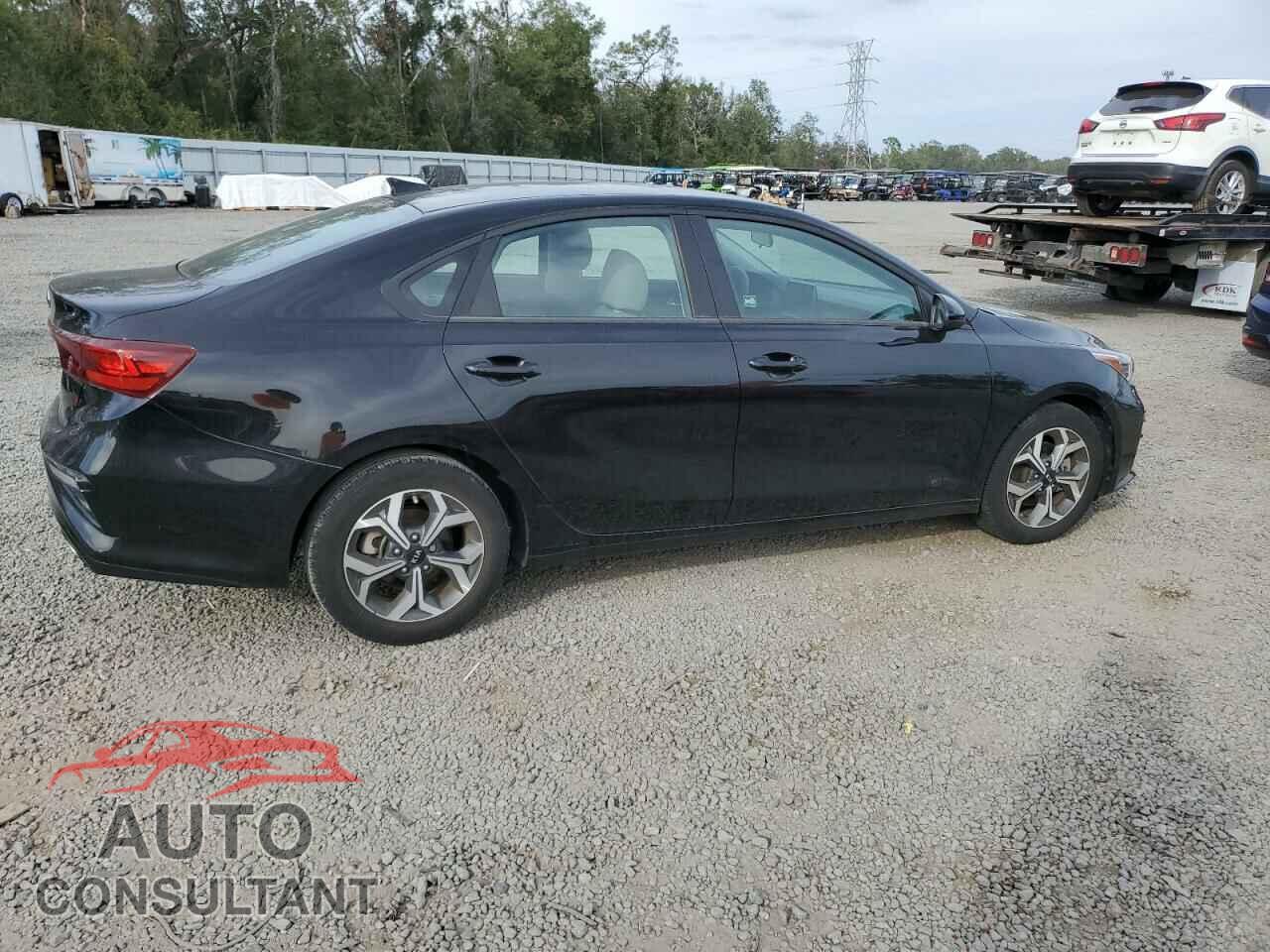 KIA FORTE 2021 - 3KPF24AD5ME406785