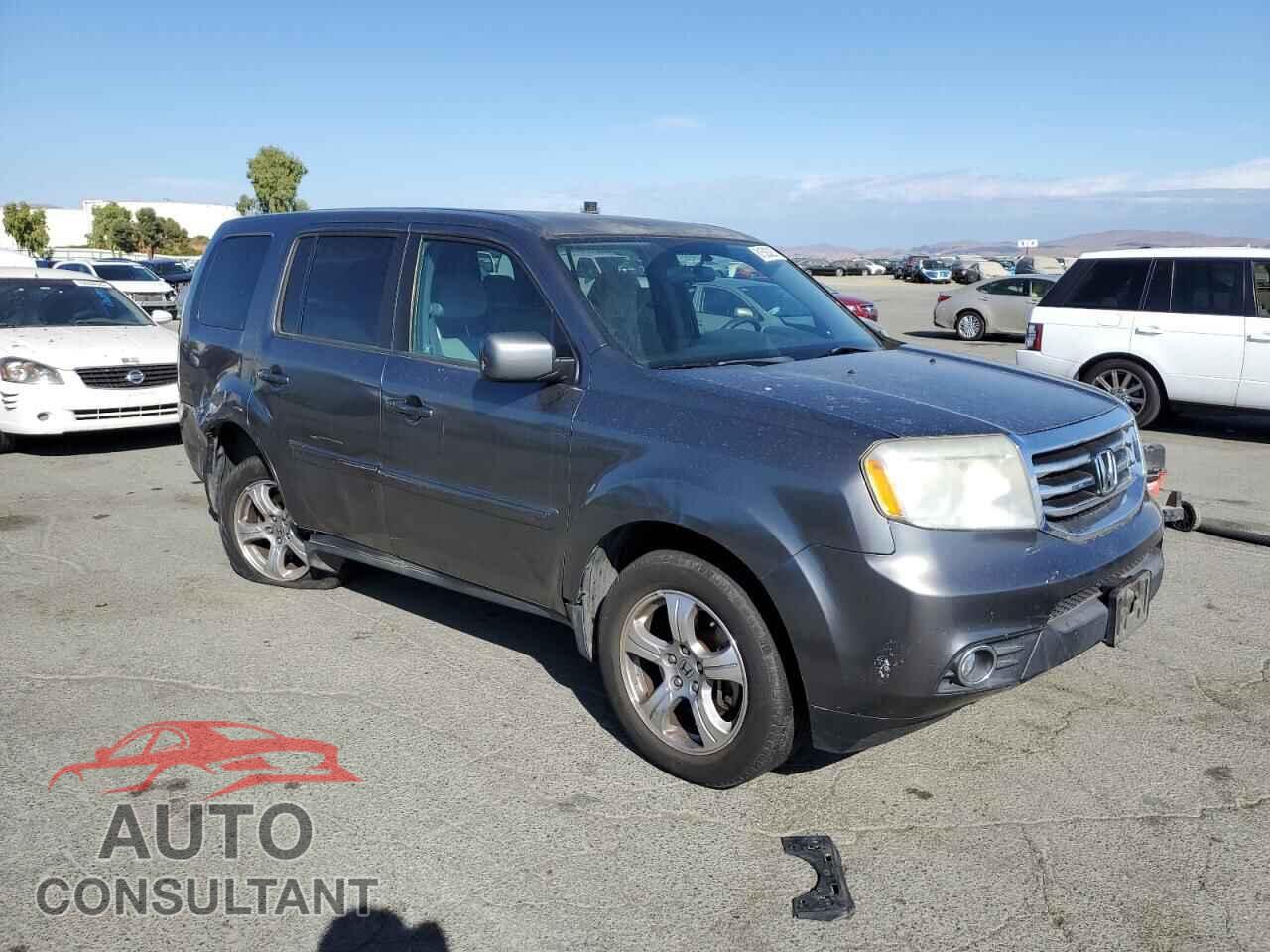 HONDA PILOT 2013 - 5FNYF3H46DB014549