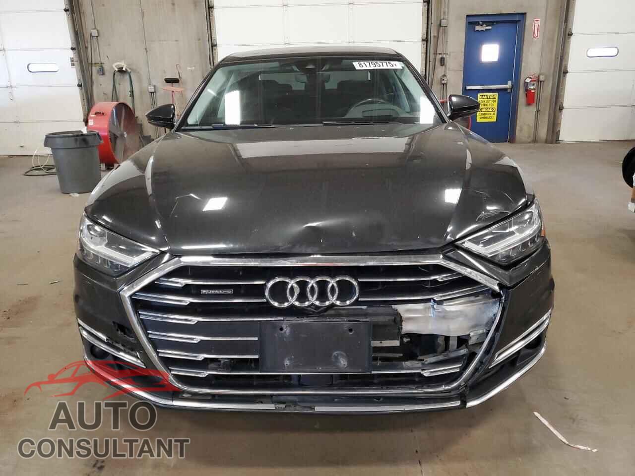 AUDI A8 2019 - WAU8DAF82KN010154