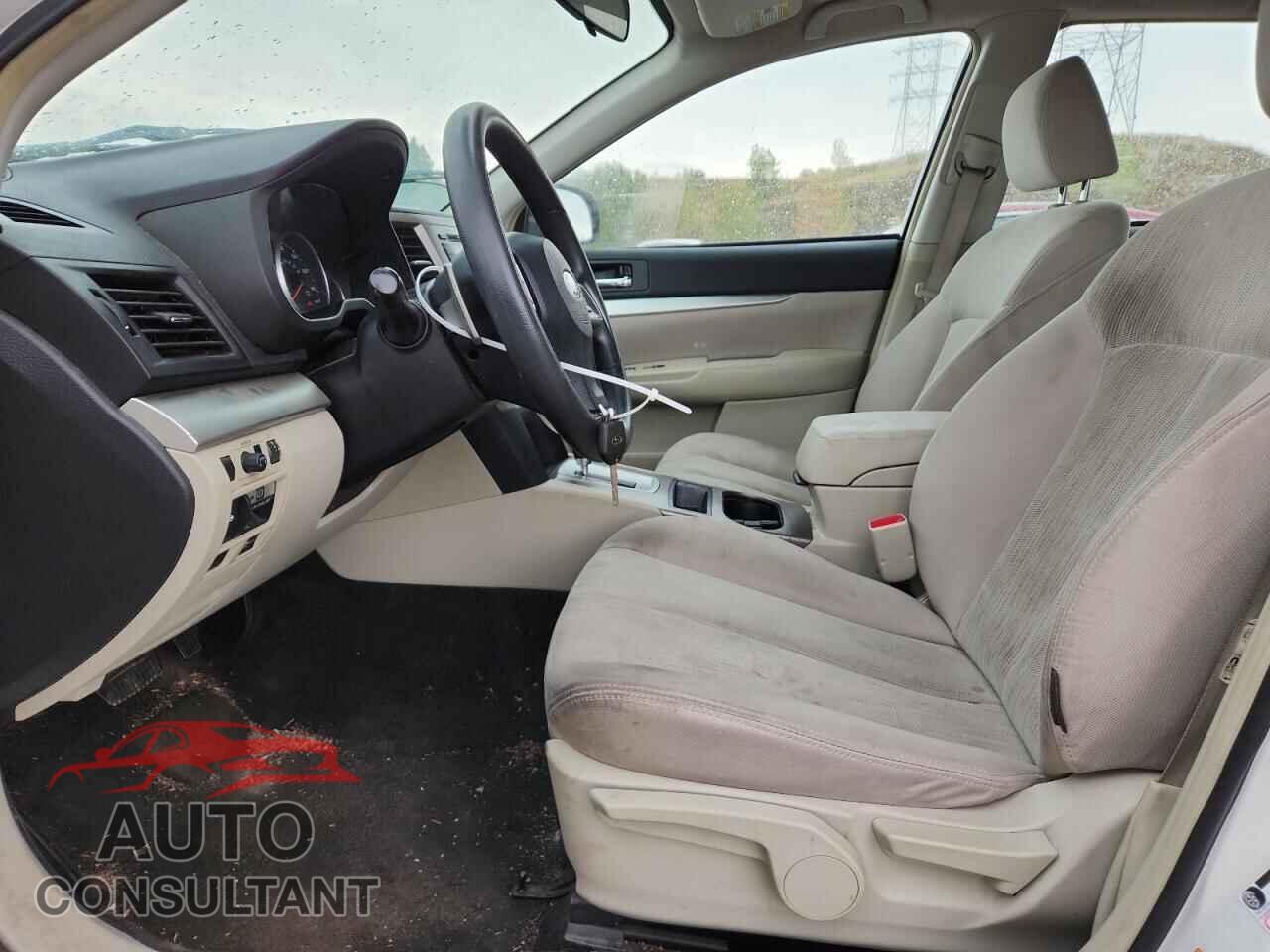 SUBARU OUTBACK 2013 - 4S4BRCAC9D3273513