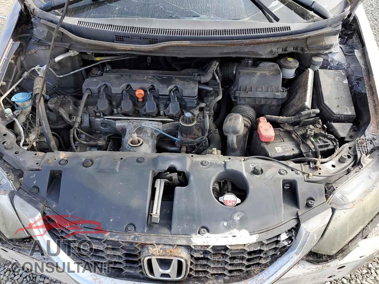 HONDA CIVIC 2015 - 19XFB2E51FE040429