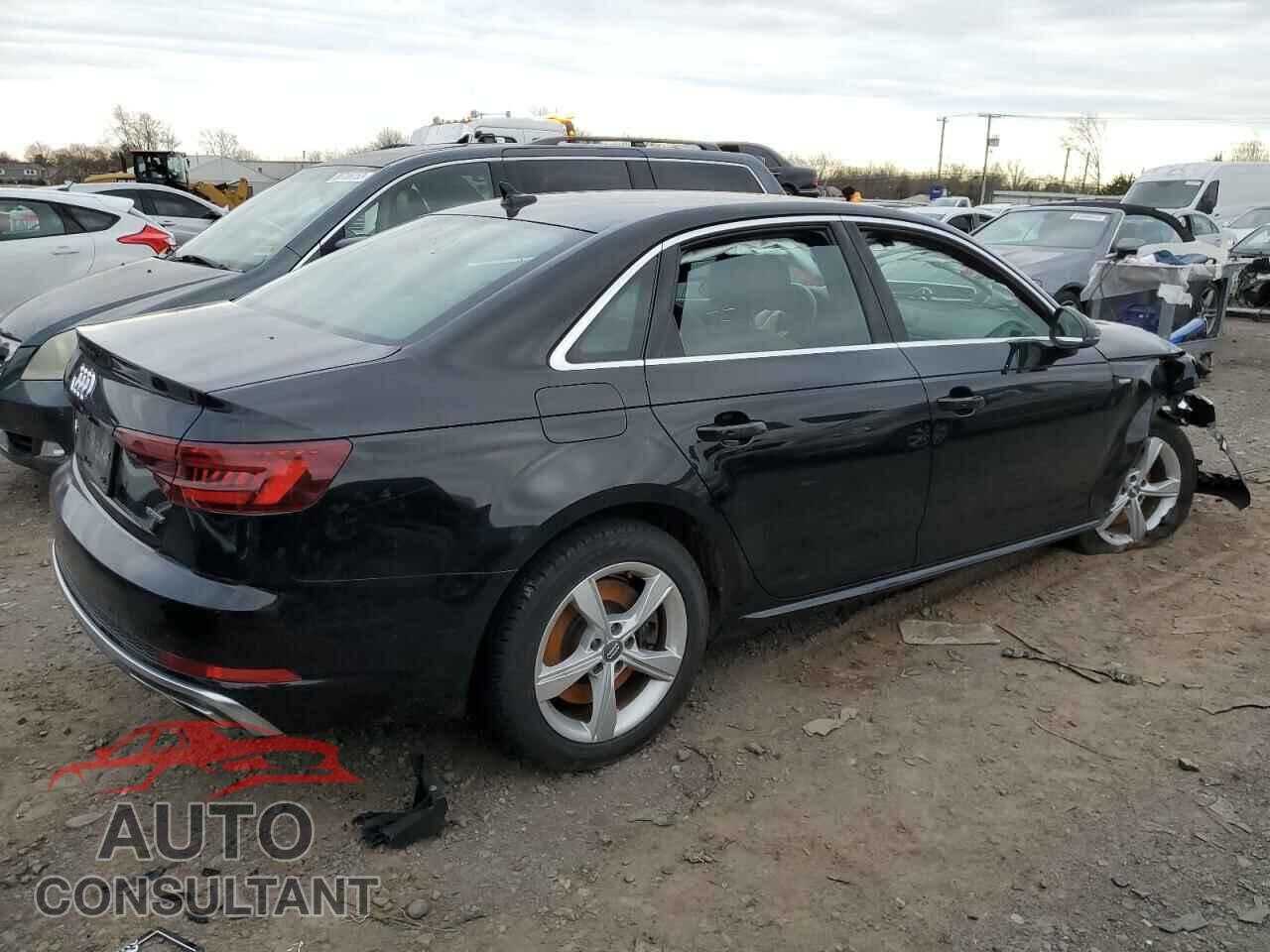 AUDI A4 2019 - WAUDNAF45KA014277