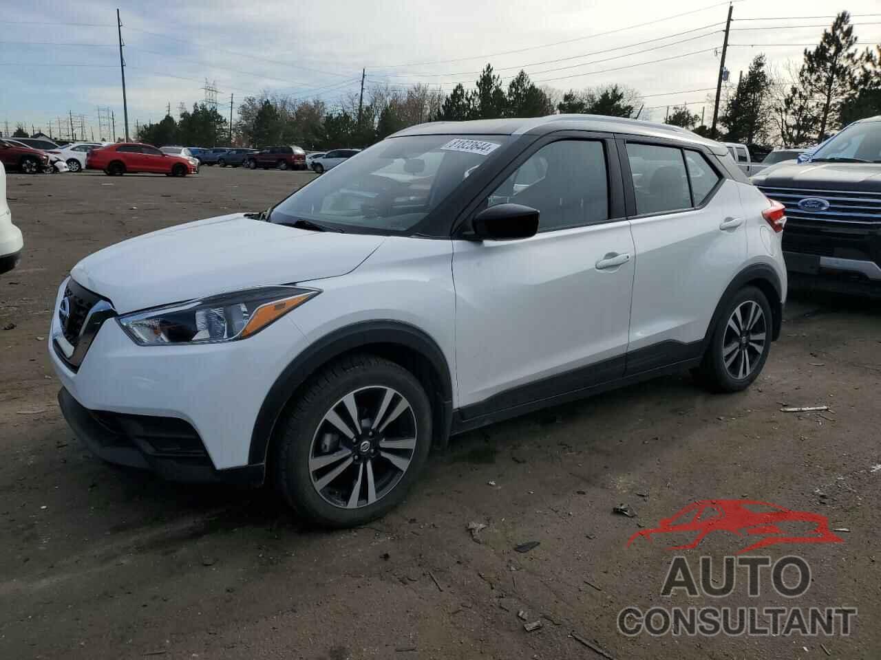 NISSAN KICKS 2018 - 3N1CP5CU2JL522706