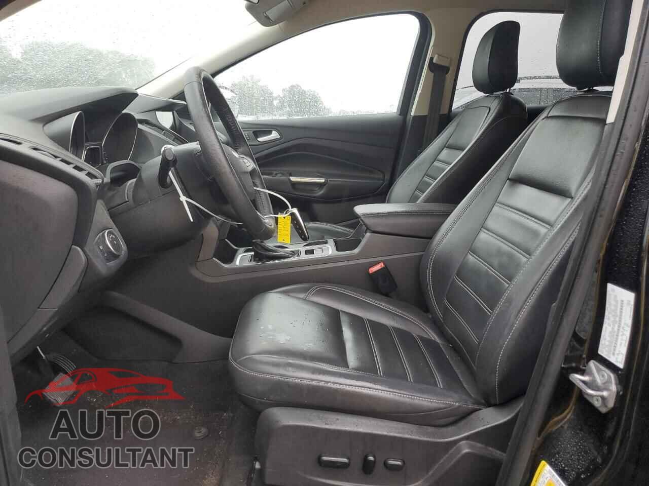 FORD ESCAPE 2019 - 1FMCU9HD8KUB96189