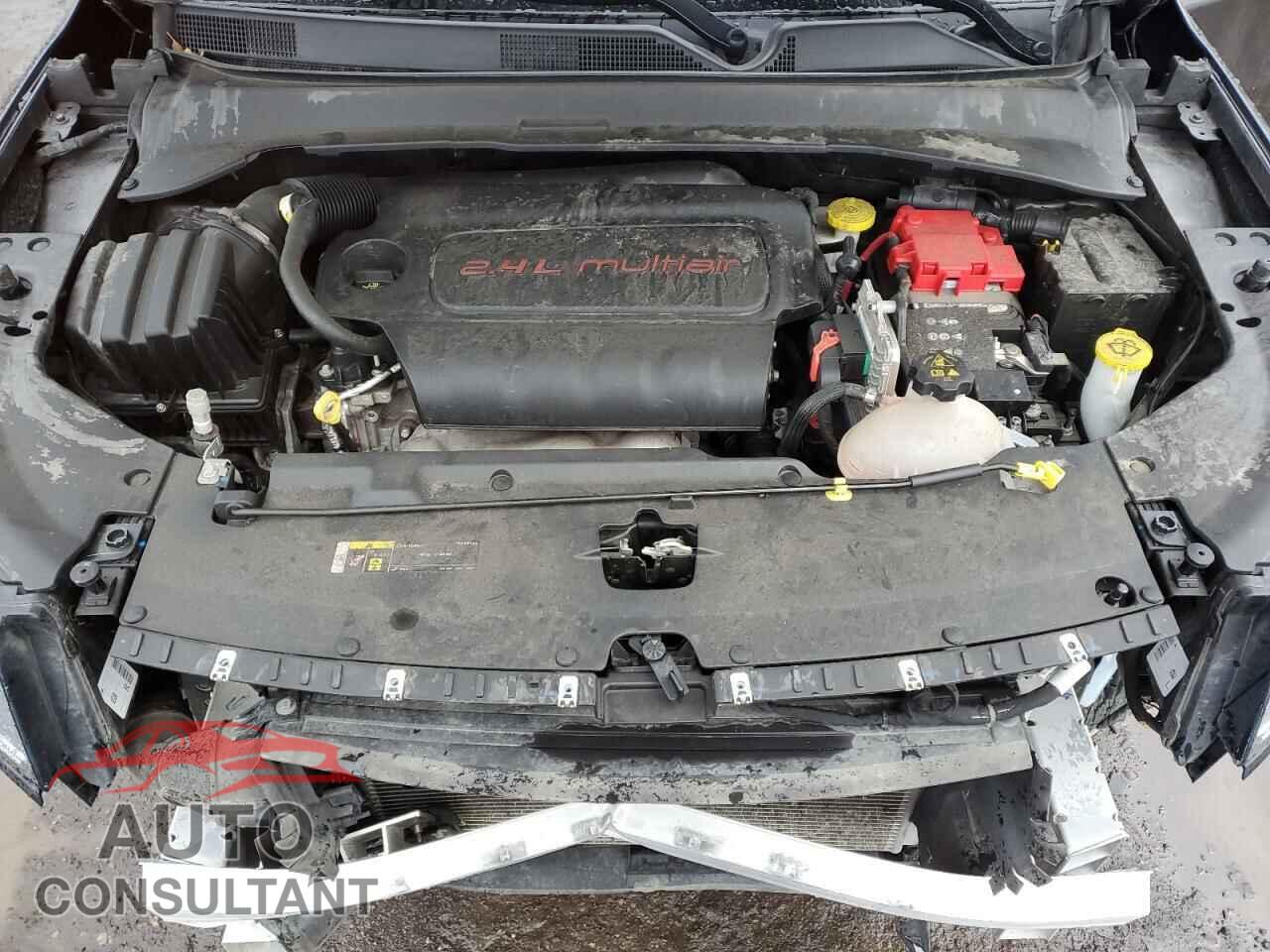 JEEP COMPASS 2021 - 3C4NJDCB5MT526124