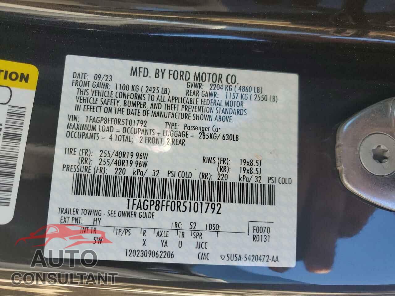 FORD MUSTANG 2024 - 1FAGP8FF0R5101792