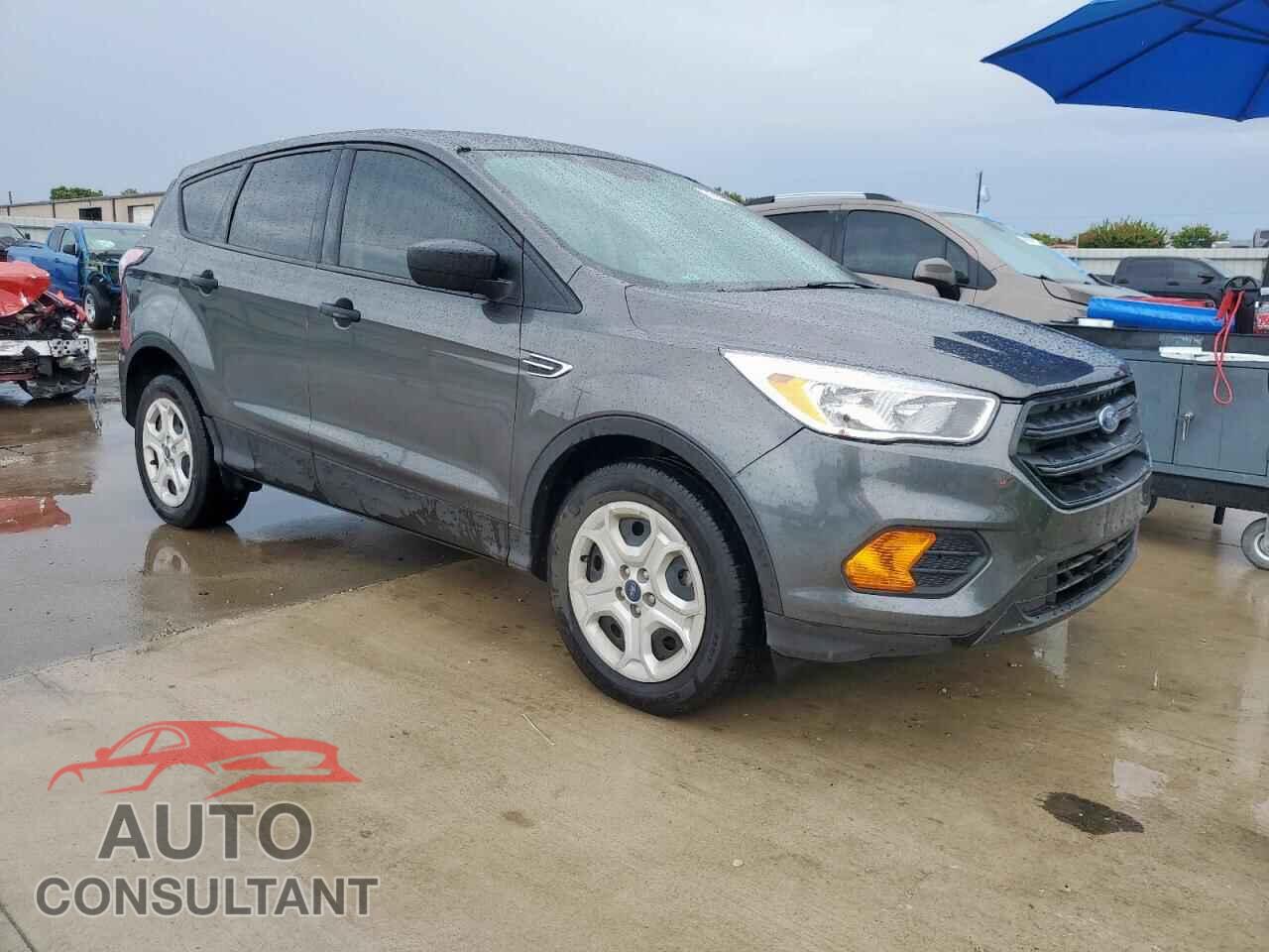FORD ESCAPE 2017 - 1FMCU0F79HUD84253