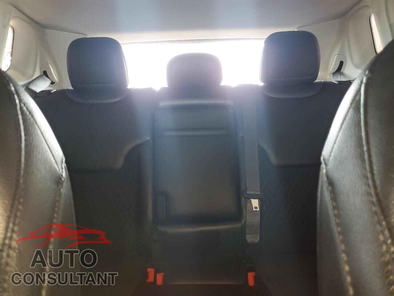 JEEP COMPASS 2018 - 3C4NJDBB6JT304267