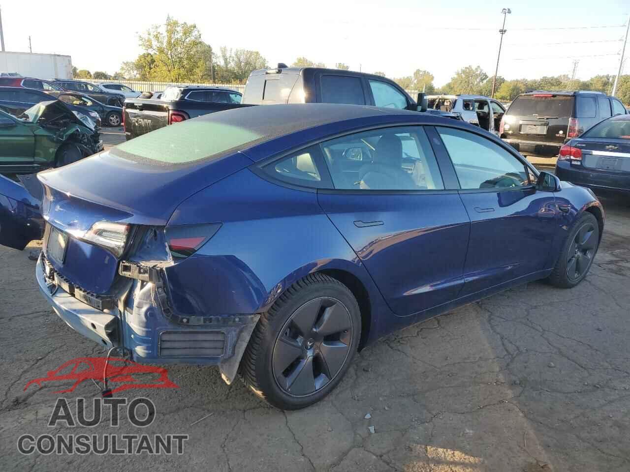 TESLA MODEL 3 2022 - 5YJ3E1EB9NF323891